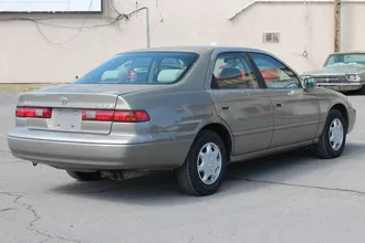 1999 Toyota Camry photo 7