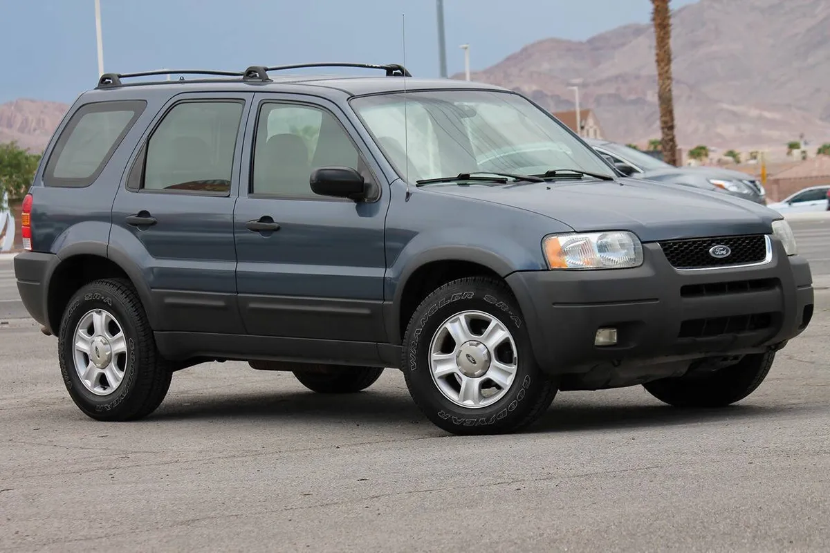 2001 Ford Escape XLT 4WD 4dr SUV