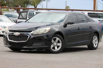 2014 Chevrolet Malibu photo 3