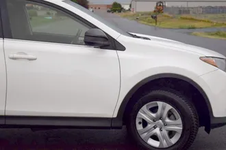 2014 Toyota RAV4 photo 7