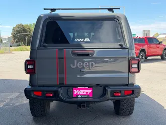 2020 Jeep Gladiator photo 4
