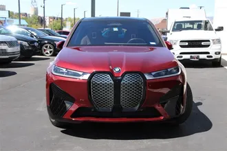 2024 BMW IX photo 3