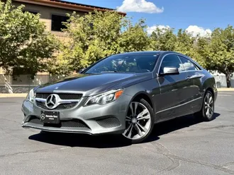 2016 Mercedes-Benz E-Class photo 2
