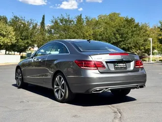 2016 Mercedes-Benz E-Class photo 3