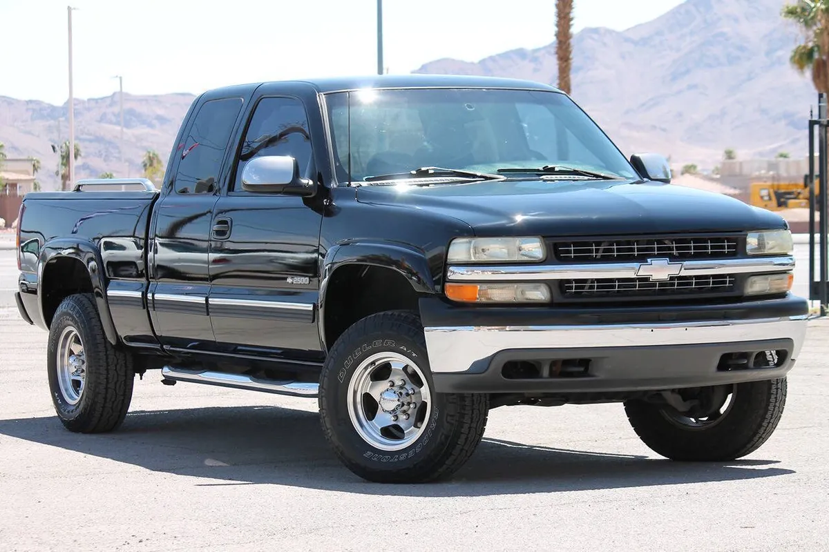 1999 Chevrolet Silverado 2500 LS 3dr 4WD Extended Cab SB HD