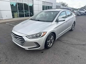 2018 Hyundai Elantra photo 2