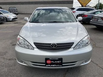 2003 Toyota Camry photo 2