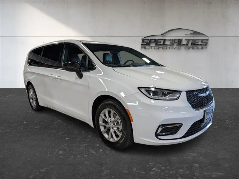 2026 Chrysler Pacifica Limited Limited