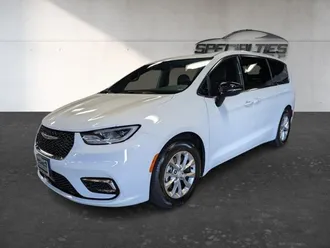 2026 Chrysler Pacifica Limited photo 5