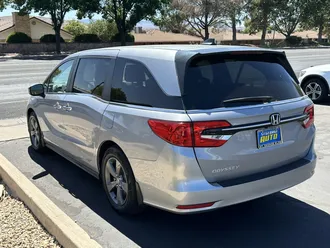 2023 Honda Odyssey photo 5