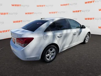 2016 Chevrolet Cruze Limited photo 5