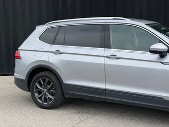 2024 Volkswagen Tiguan photo 5