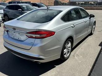 2018 Ford Fusion photo 3