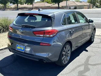 2018 Hyundai Elantra GT photo 4