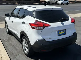 2020 Nissan Kicks photo 5