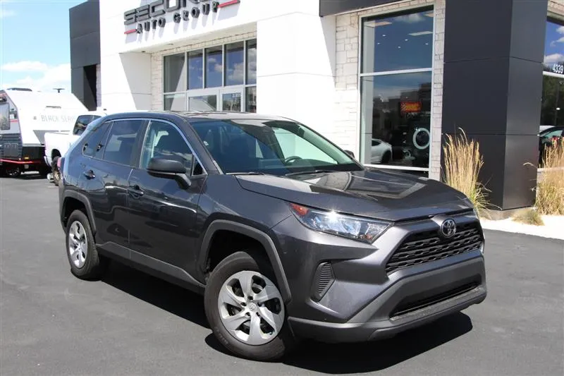 2022 TOYOTA RAV4 LE AWD