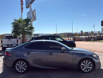2014 Lexus IS photo 2
