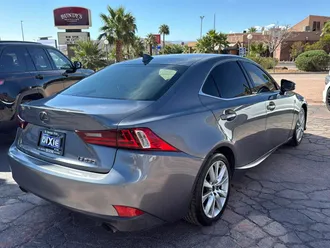 2014 Lexus IS photo 3