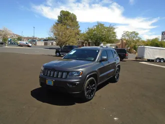 2021 Jeep Grand Cherokee photo 3