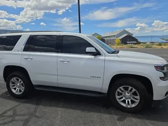 2017 Chevrolet Tahoe photo 5