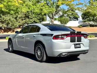2021 Dodge Charger photo 3