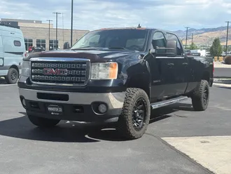 2013 GMC Sierra 3500HD photo 6