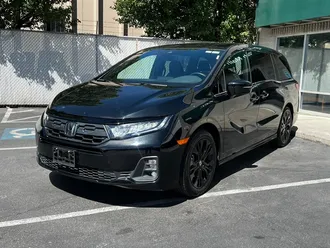 2025 Honda Odyssey Sport-L photo 3