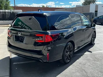 2025 Honda Odyssey Sport-L photo 7