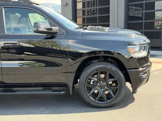 2023 Ram 1500 photo 3