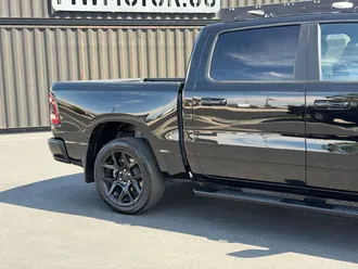 2023 Ram 1500 photo 4