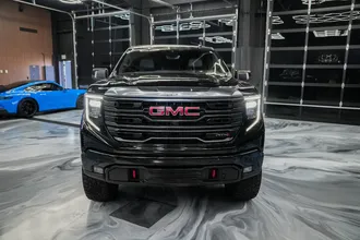 2023 GMC Sierra 1500 photo 2