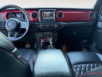 2021 Jeep Wrangler photo 4