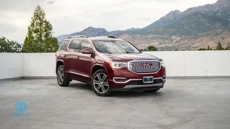 2018 GMC Acadia photo 2
