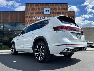 2024 Volkswagen Atlas photo 4