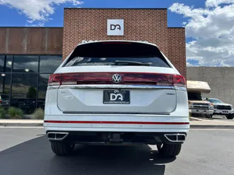 2024 Volkswagen Atlas photo 5