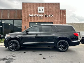 2021 Lincoln Navigator photo 3