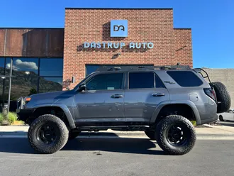 2021 Toyota 4Runner photo 3