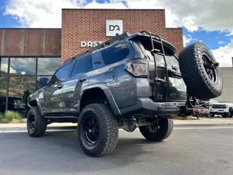 2021 Toyota 4Runner photo 4