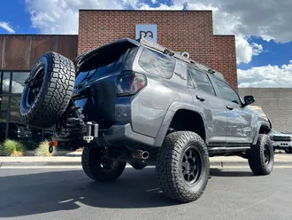 2021 Toyota 4Runner photo 6