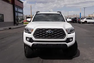 2022 TOYOTA TACOMA photo 3
