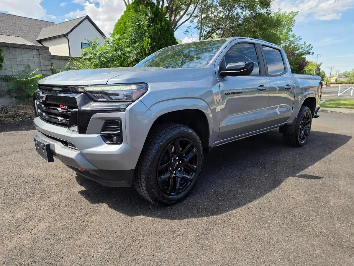 2025 Chevrolet Colorado 4WD Crew Cab Z71