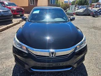2016 Honda Accord photo 3