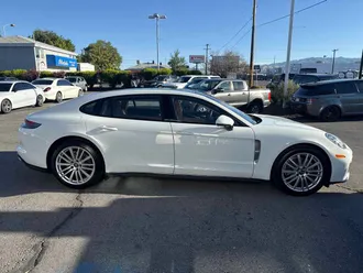 2021 Porsche Panamera photo 5