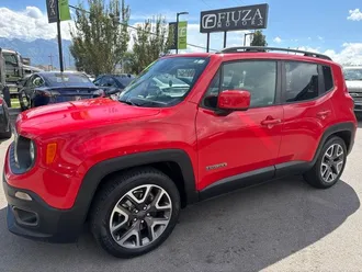 2015 Jeep Renegade photo 4