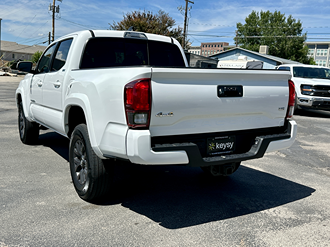 2023 Toyota Tacoma photo 6