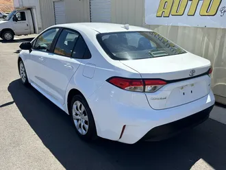 2024 Toyota Corolla photo 2
