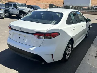 2024 Toyota Corolla photo 3