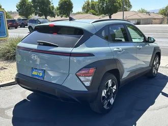 2025 Hyundai Kona photo 3