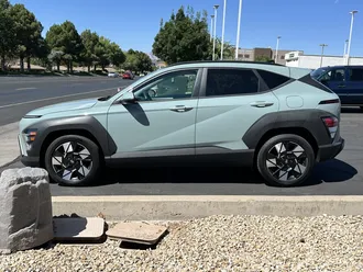 2025 Hyundai Kona photo 6