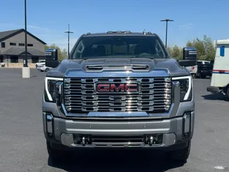 2025 GMC Sierra 3500HD photo 2